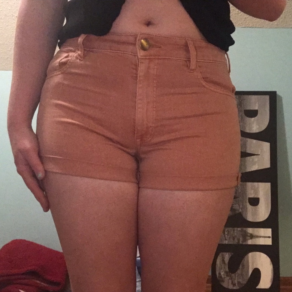 American Eagle Pink Shorts Midi Rise